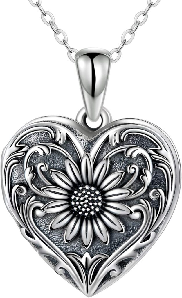 Personalized Silver Locket Necklace with Photo 2025