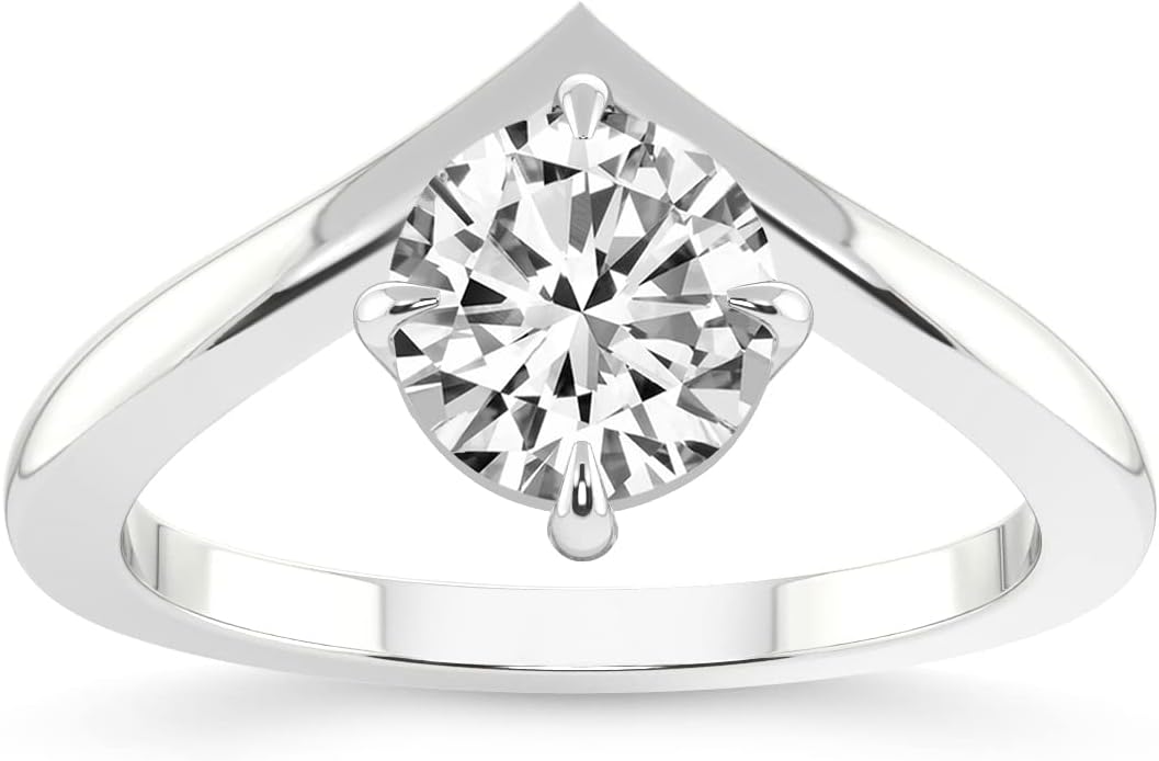 Lab-grown diamond solitaire engagement ring in white, yellow, or rose gold with customizable carat weight